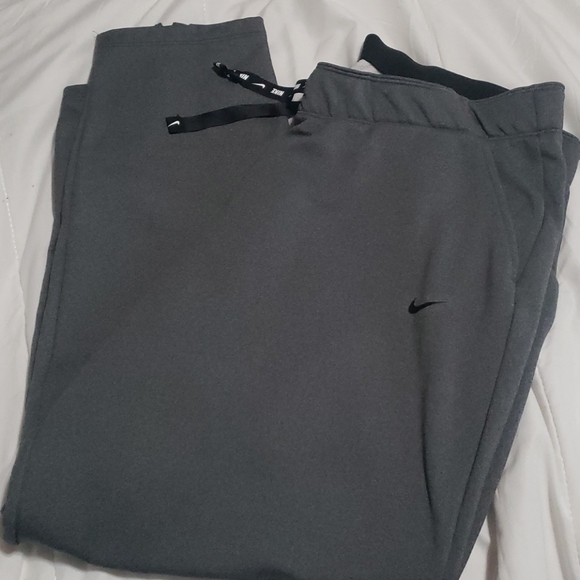 Nike Fleece Pants - Picture 1 of 3